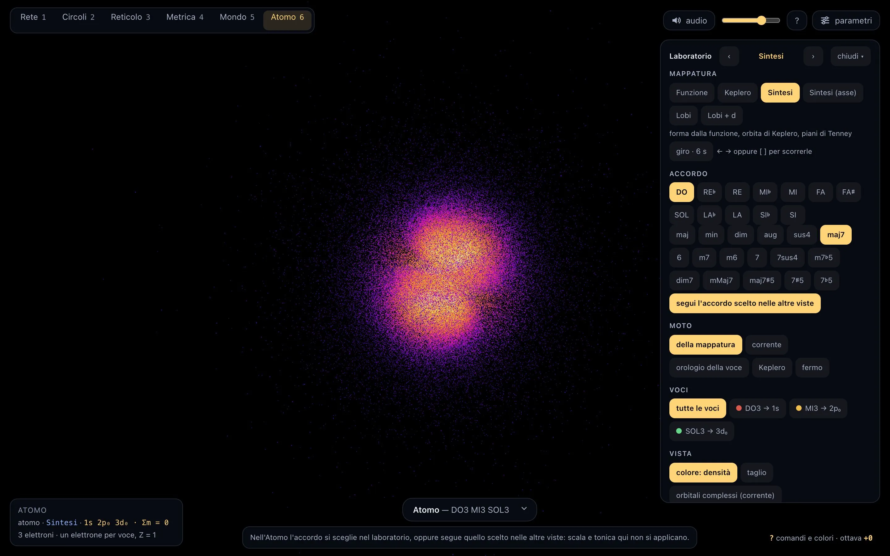 La vista Atomo: l'accordo DO–MI–SOL come nuvola di particelle, con il pannello del laboratorio aperto.